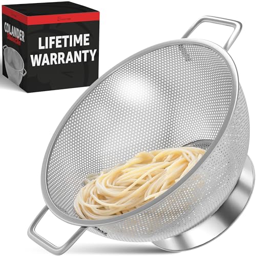 Priority Chef مصفاة ستانلس ستيل بريورتي شيف الفاخرة للمطبخ، مصفاة أرز ومعكرونة متينة مع مقبض، مقاومة للصدأ وآمنة في غسالة الصحون، 3 لتر - Image 1