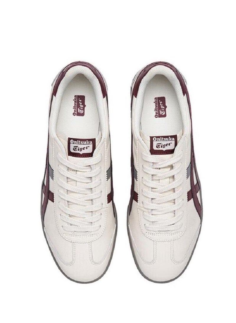 Onitsuka Tiger - Tokuten Casual Athlesiure Sneakers Beige/Red - Image 1