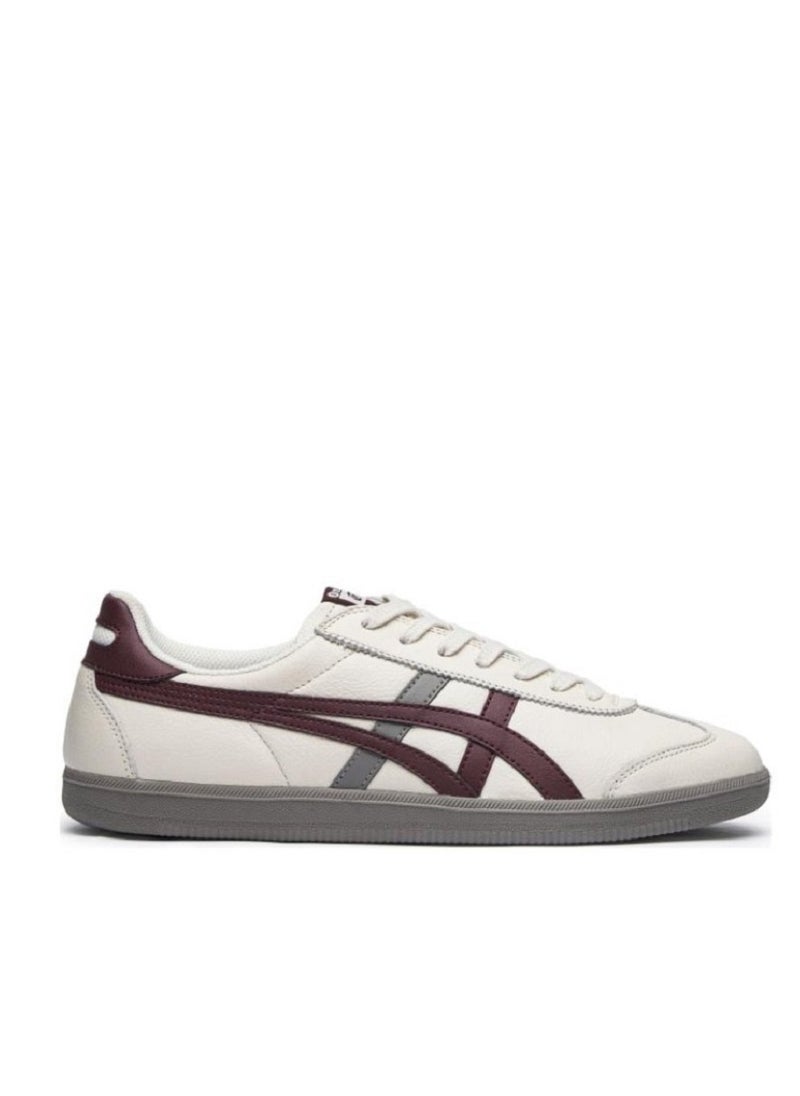Onitsuka Tiger - Tokuten Casual Athlesiure Sneakers Beige/Red - Image 1
