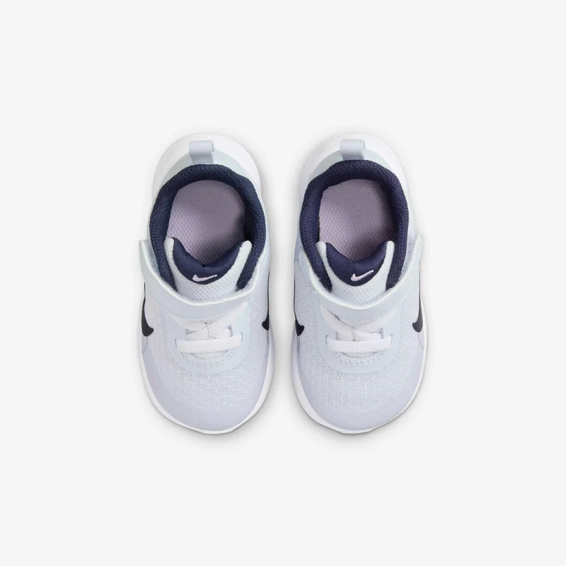 Nike Kids' Revolution 7 Shoes