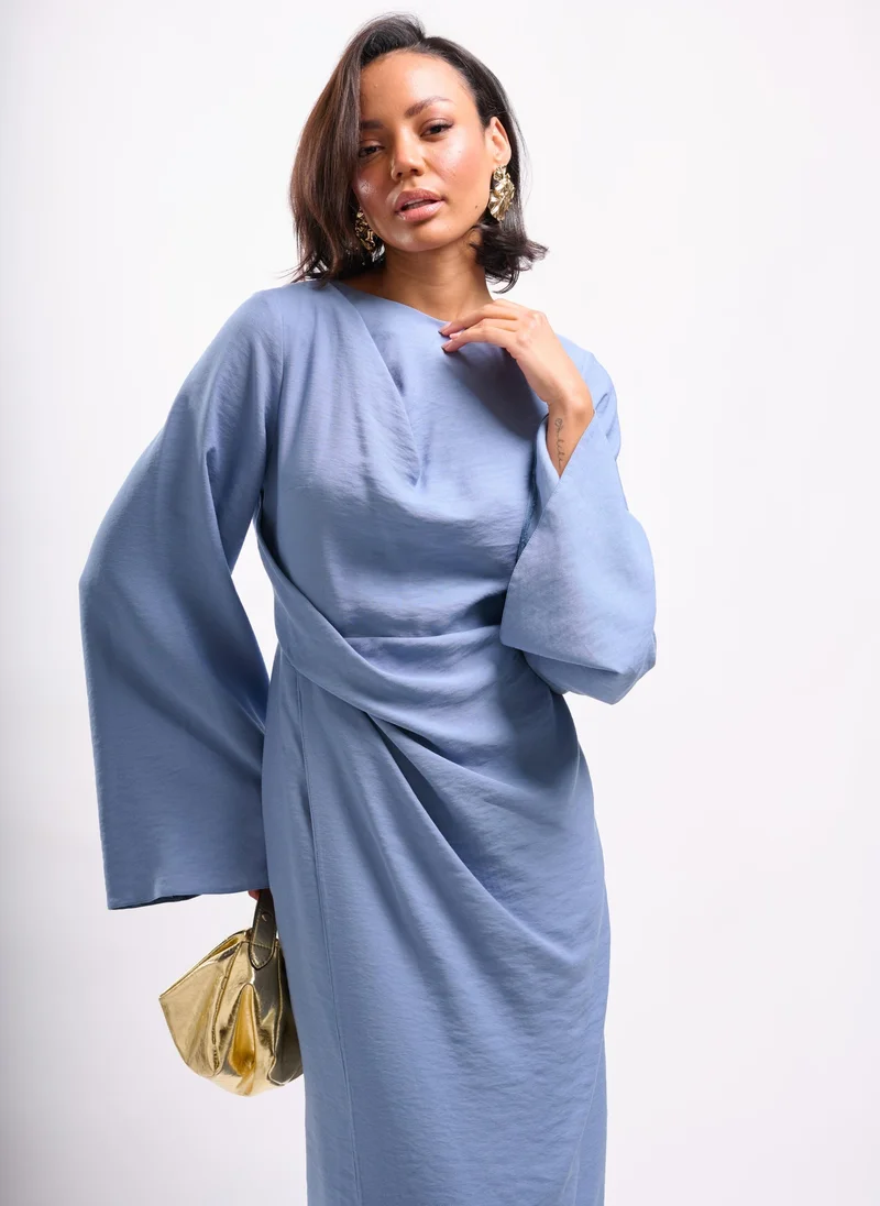 Faia PLEAT WAIST MAXI WITH FLUTE SLEEVE IN BLUE