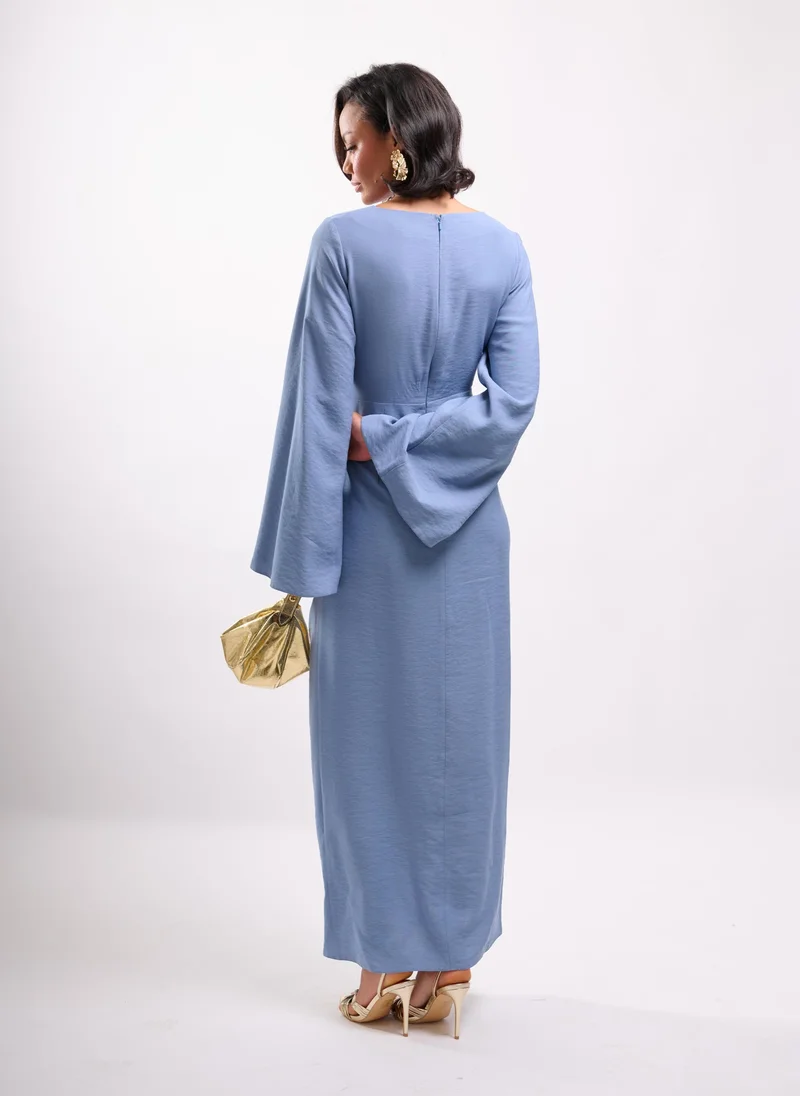 Faia PLEAT WAIST MAXI WITH FLUTE SLEEVE IN BLUE