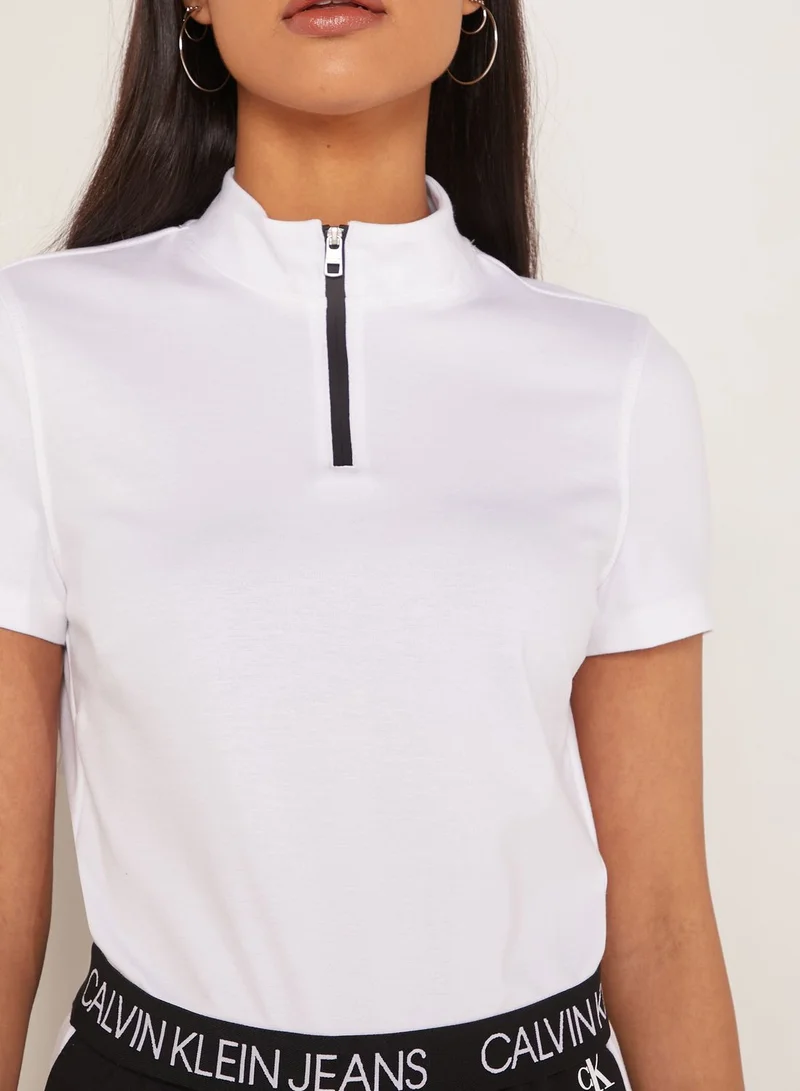 Calvin Klein Jeans Milano Logo Band Zip Detail T-Shirt
