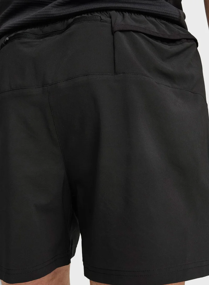 PUMA 5" Seasons Woven Trail Shorts