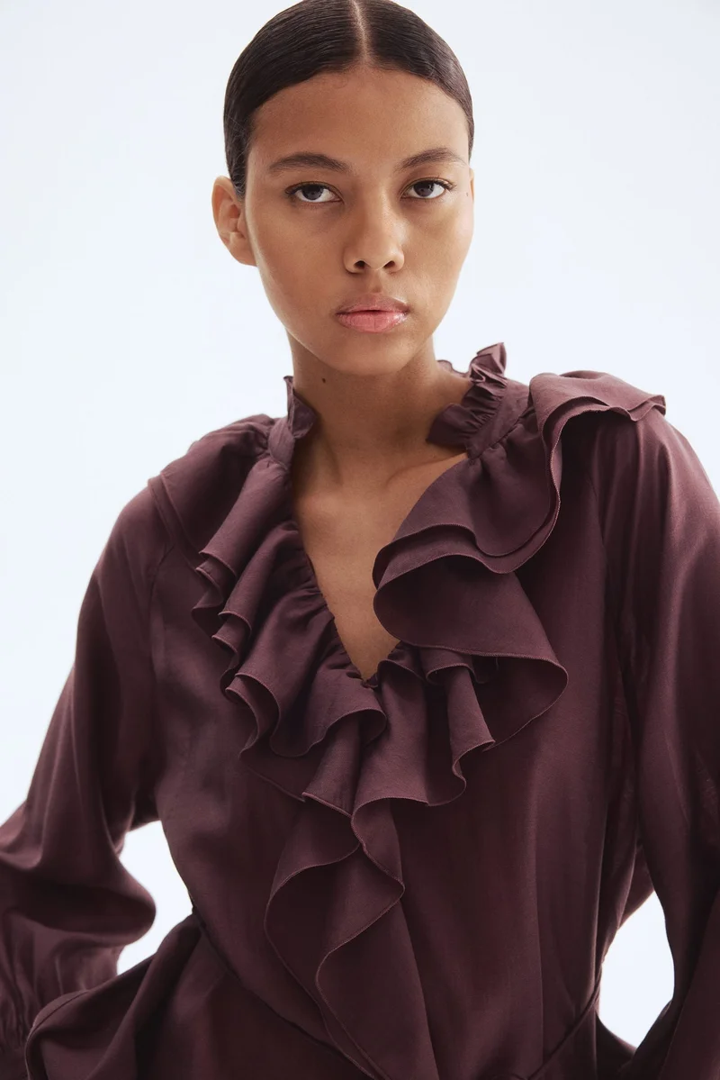 اتش اند ام فستان بكشكشة