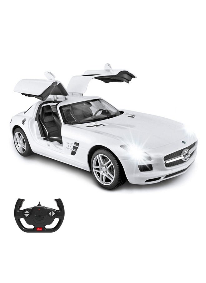 راستار سيارة مرسيدس بنز SLS AMG بتحكم عن بعد من راستار | سيارة مرسيدس بنز SLS AMG بتحكم عن بعد بمقياس 1:14، أبواب مفتوحة يدويًا - لون أبيض، تردد 2.4 جيجاهرتز  - Image 1