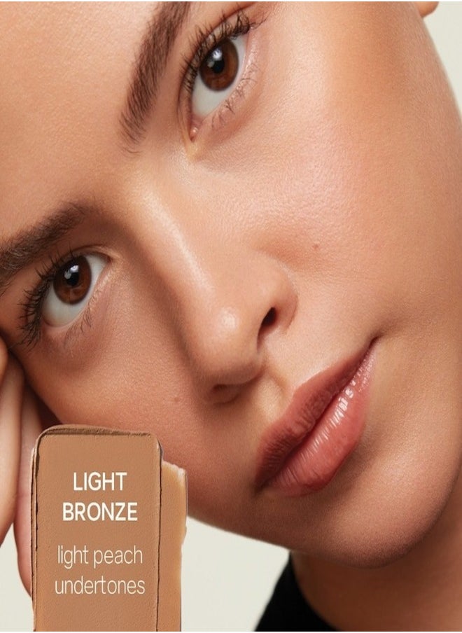 Saie SAIE Sun Melt Natural Cream Bronzer - Light Bronze - a peachy shade for fair skin tones 30ml | Lightweight, Blendable, Sun-Kissed Glow  - Image 2