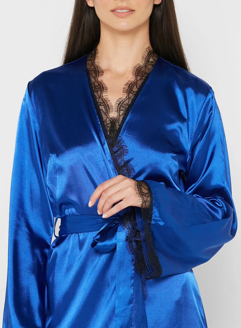 Khizana Solid Lace Robe