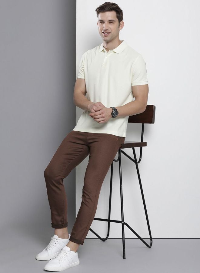 The Indian Garage Co Men Slim Fit Solid Mid-Rise Stretchable Chinos  - Image 4