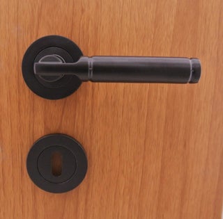 Azm Hardware Ibiza Badge Door Handle Black Room - pzsku/Z37D78D15D903DE5546B7Z/45/_/1741789630/405c8117-565d-4f8e-a33e-b18b7bcea382