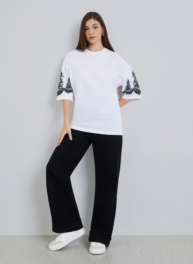 Styli Women White Embroidered Sleeve Oversized T-Shirt - Image 2