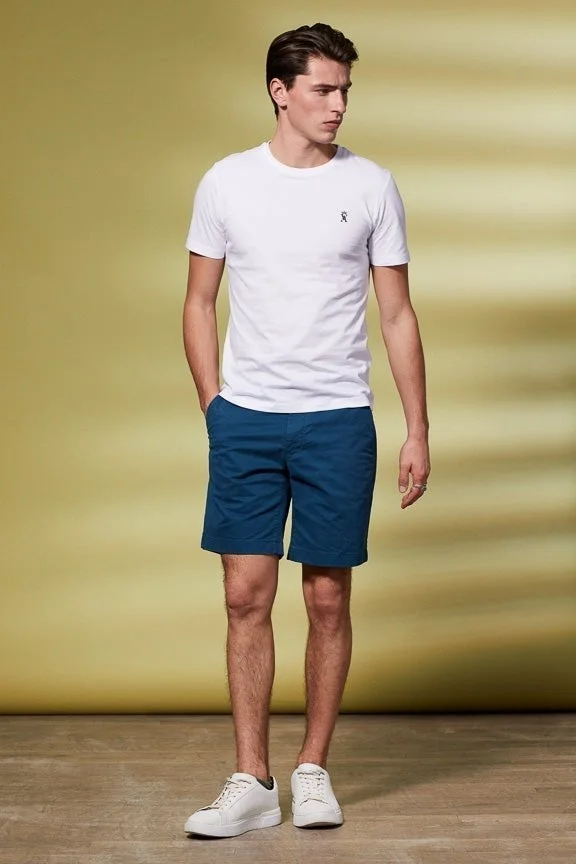 فيكونت أ. تيشيرت ترافيس وايت قطن 100%