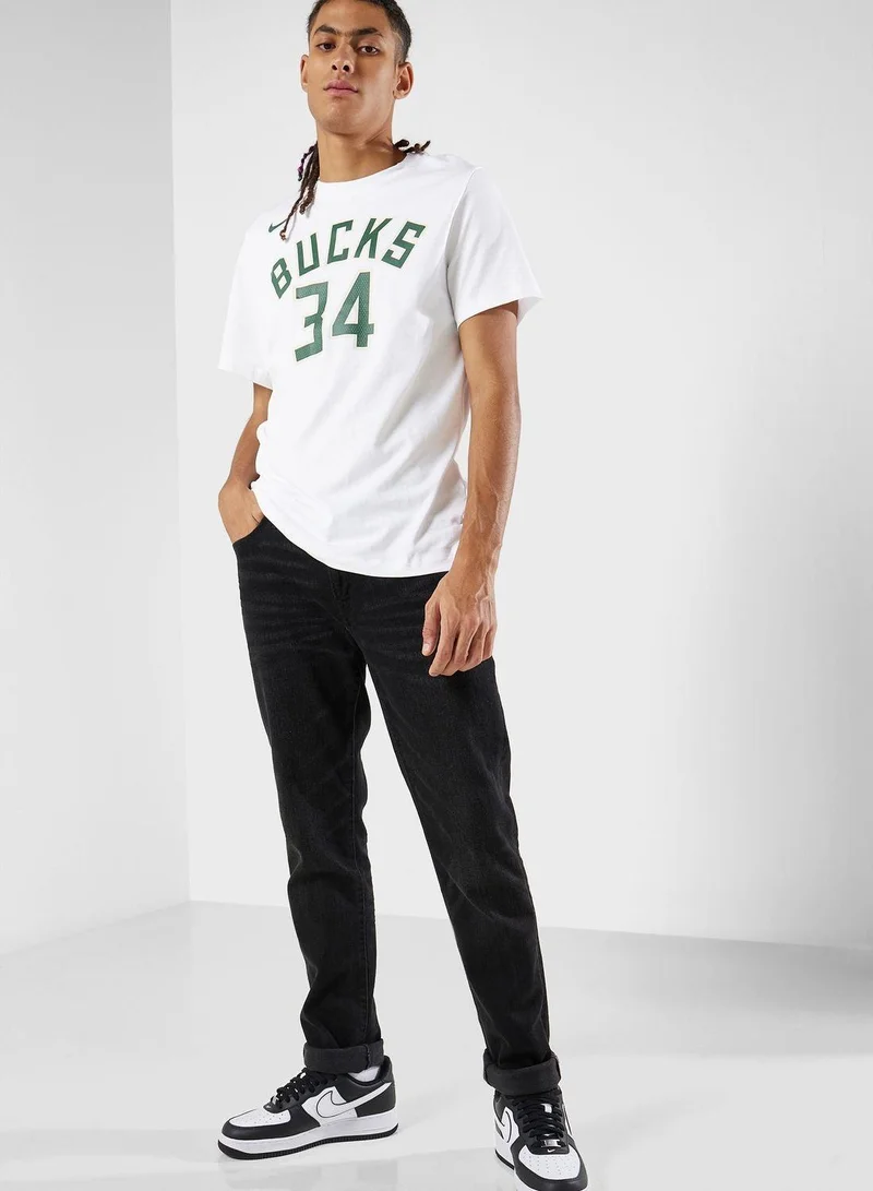 Nike Men's NBA Milwaukee Bucks T-Shirt