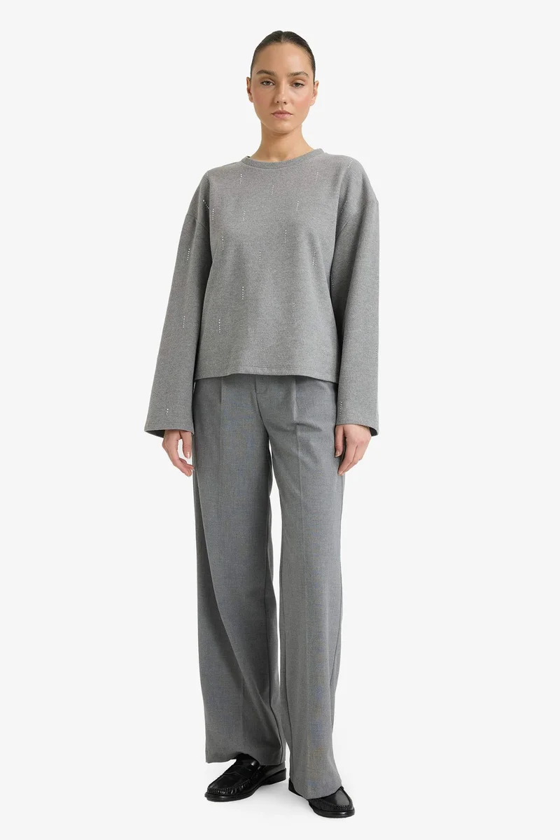 ديفاكتو Relax Fit Crew Neck Long Sleeve T-Shirt