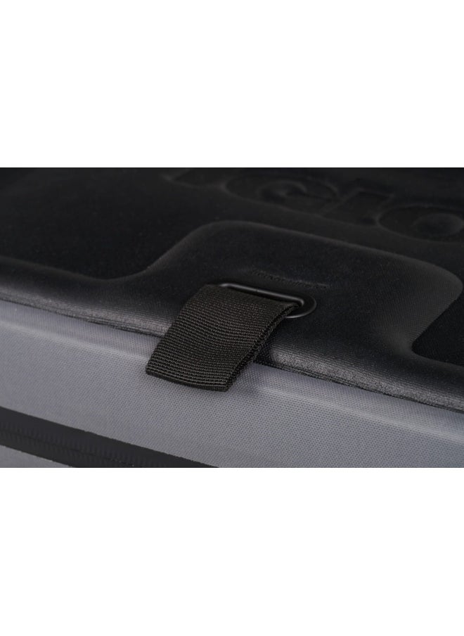 Igloo Trailmate 30-Can Cooler Bag - Carbonite  - Image 4