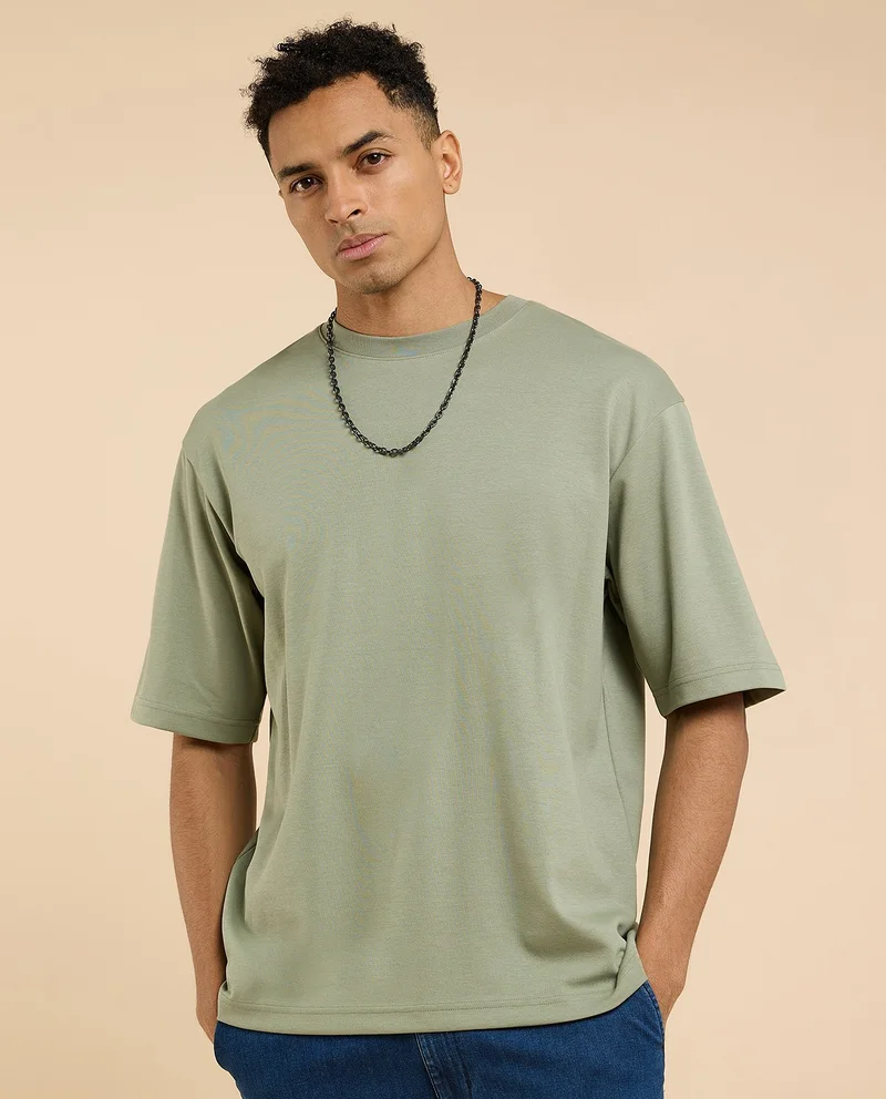 R&B Solid T-Shirt with Crew Neck and Short Sleeves