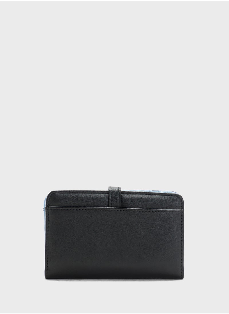 STEVE MADDEN Blayer Logo Detail Wallet  - Image 2