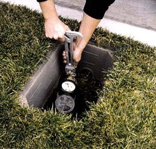 On Duty Emergency Gas Shut Off 4-in-1 Tool for Earthquakes, Hurricanes, Fires, Floods, Disasters and Emergencies - Survival and Rescue Gas Turn Off Wrench - Image 4