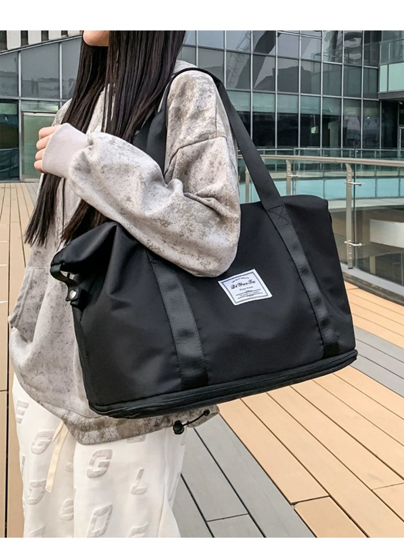 Expandable Travel Duffle Bag, Foldable Carry On Shopper Tote Bag Sports Gym Weekender Bag, Large Capacity Lightweight Waterproof Overnight Bag for Women and Men  - Image 1