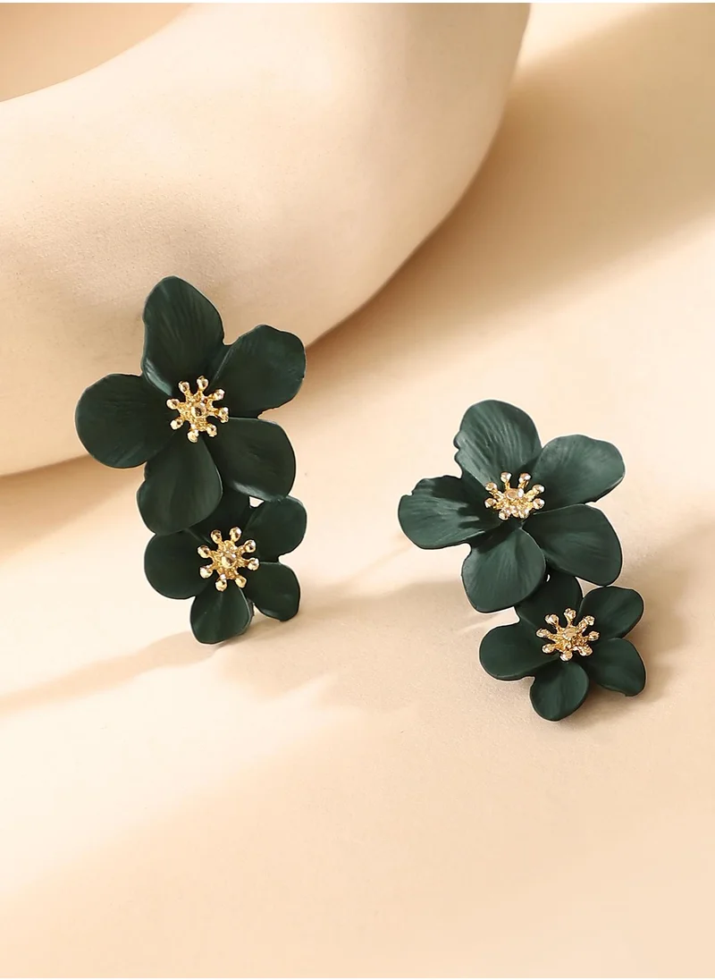 SOHI SOHI Women's The Blossom Drop Earrings For Casual Wear | Emerald Green Colour | Alloy Material | Push Back Closure | MetallicEarrings | Drop Earrings For Women & Girls