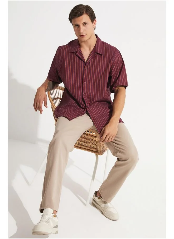 JUNE June Exclusive Men Oversize Short Sleeve Striped Shirt Burgundy