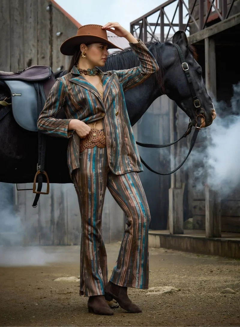 جلو باص جلوبس سنيكرز نسائي بطبعة هازي بخصر متوسط مطاطي بقصة ضيقة وأرجل واسعة