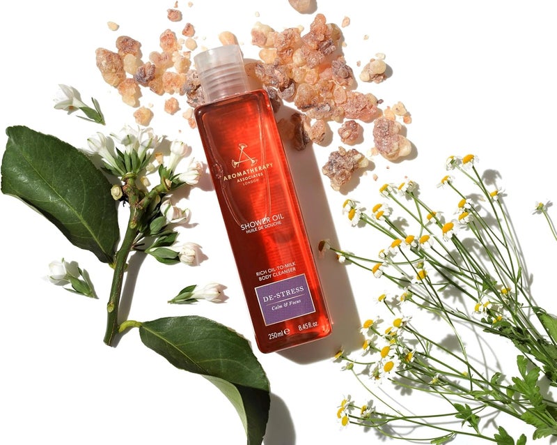 Aromatherapy Associates زيت الاستحمام المركز من أروما ثيرابي أسوسيتس لتخفيف التوتر للعقل - مزيج مركز من زيت اللبان وزيت البابونج وزيت البيتيجرين لتنظيف وتهدئة وترطيب 845 أونصة سائلة - Image 2