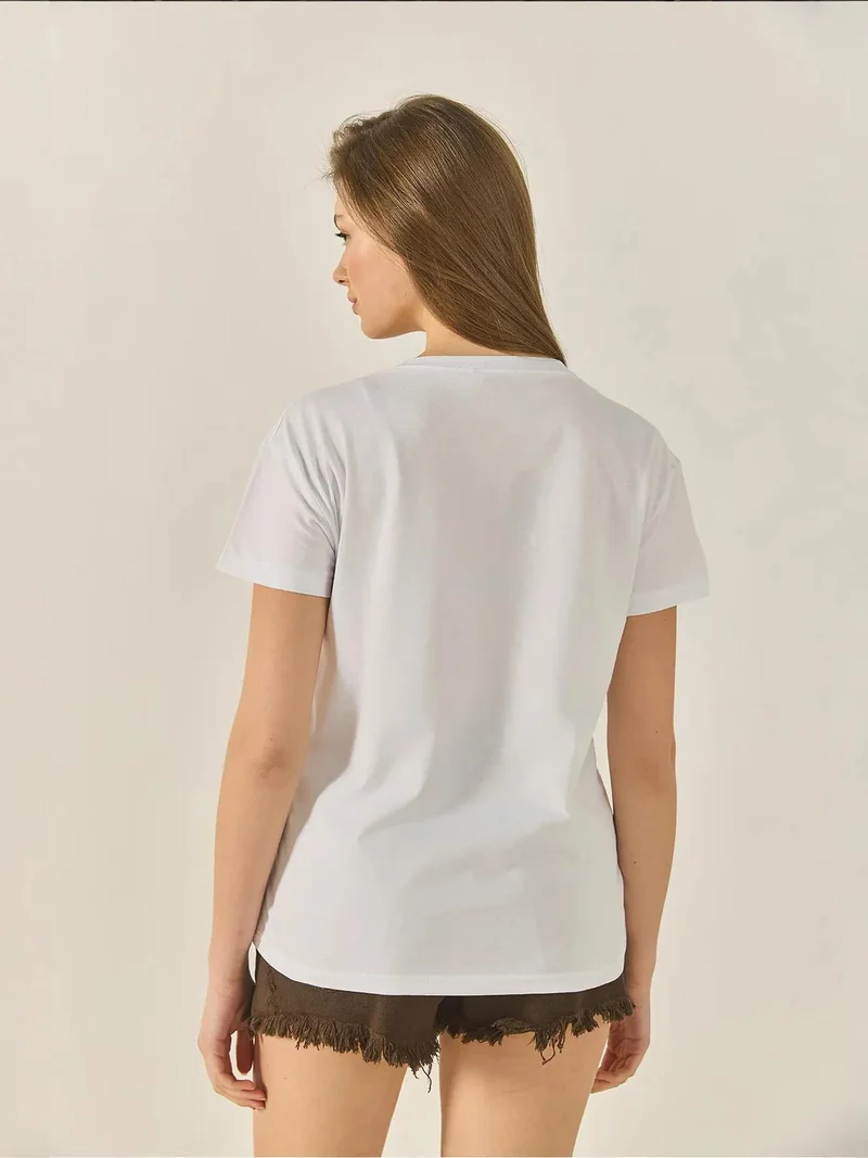 Bianco Lucci White LUCCI Leopard Print Crew Neck T-Shirt for Women | Best Price UAE