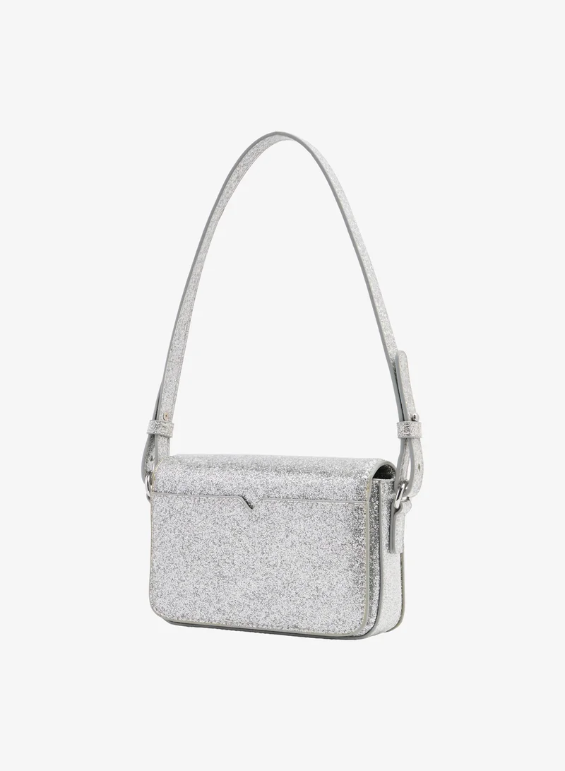 كيارا فيراغني بي-إس بيبي كي