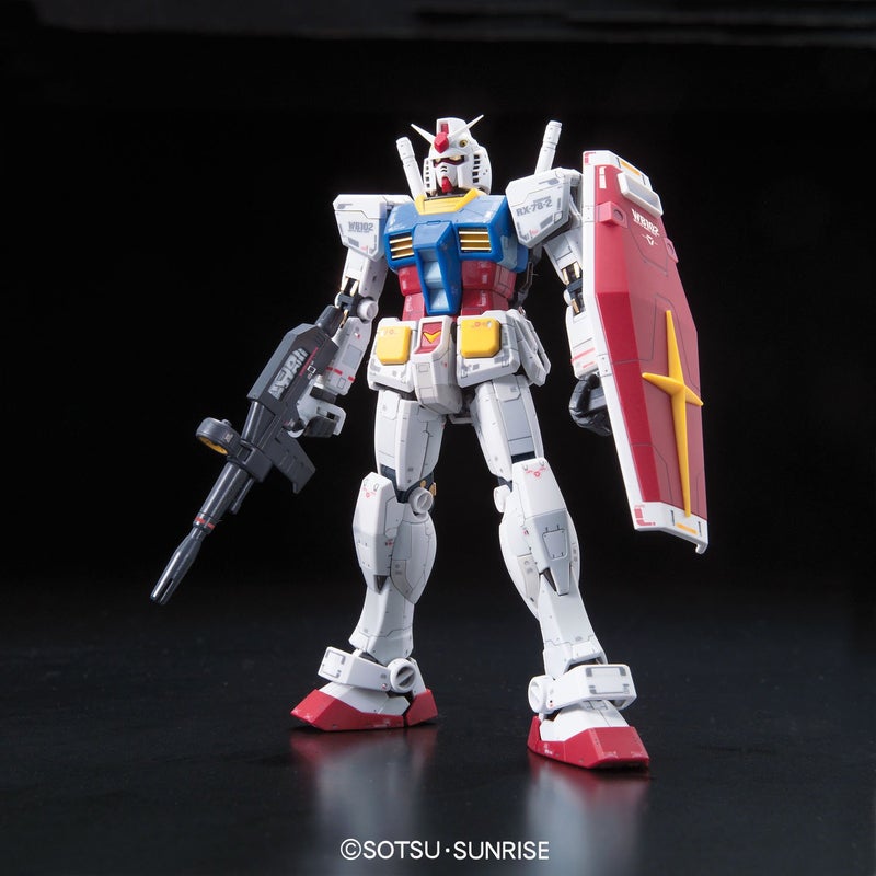 BANDAI SPIRITS Bandai Hobby Bandai #01 RX-78-2 Gundam 1/144, Real Grade (BAN163280) - Image 2