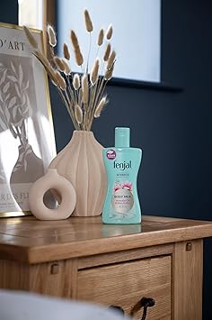 Fenjal Fenjal Intensive Body Milk Silky Soft Skin Rejuvenating Body and Mind Bergamot Vanilla 200 ml - Image 3