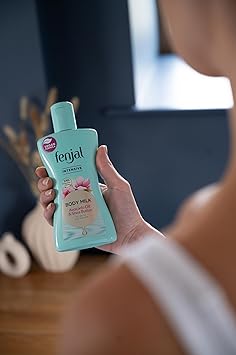 Fenjal Fenjal Intensive Body Milk Silky Soft Skin Rejuvenating Body and Mind Bergamot Vanilla 200 ml - Image 4