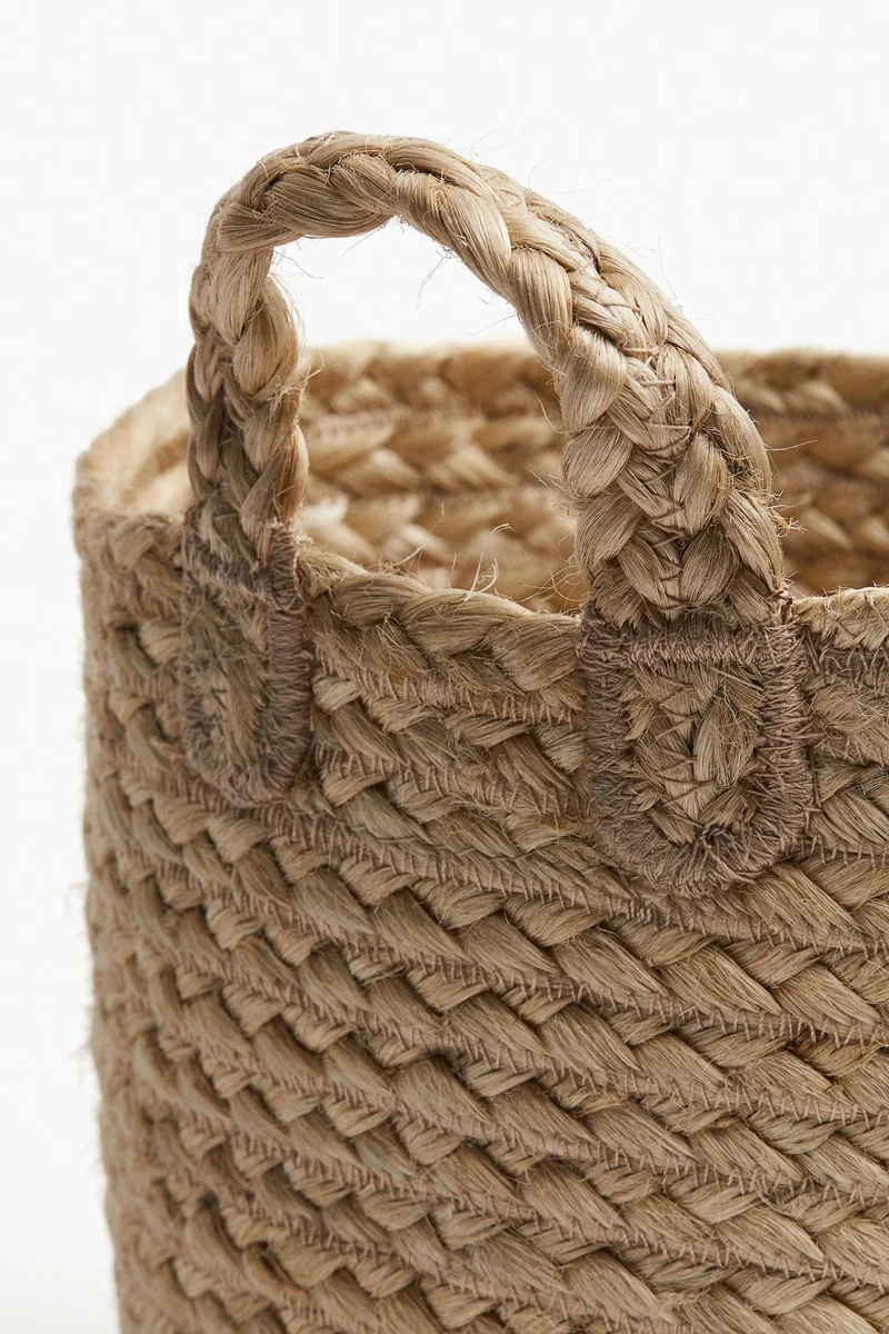 اتش اند ام Small jute wall storage basket