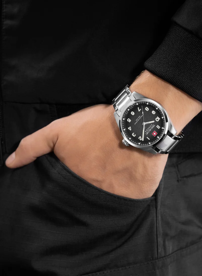 سويس ميليتري هانوا Men's ساعة سويس ميليتري هانوا غرايهاوند للرجال بسوار ستانلس ستيل فضي مقاومة للماء 10 ATM - SMWGG0001503