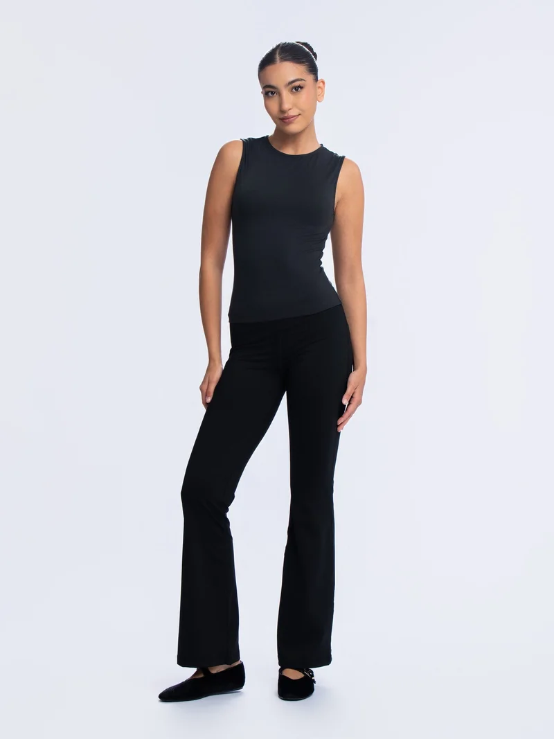 كياني Essential Sleeveless Top