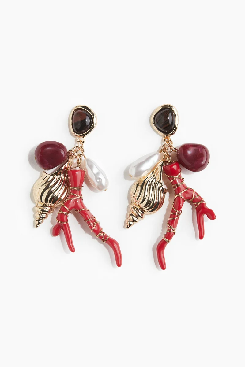 اتش اند ام حلقان مزينة بحلية