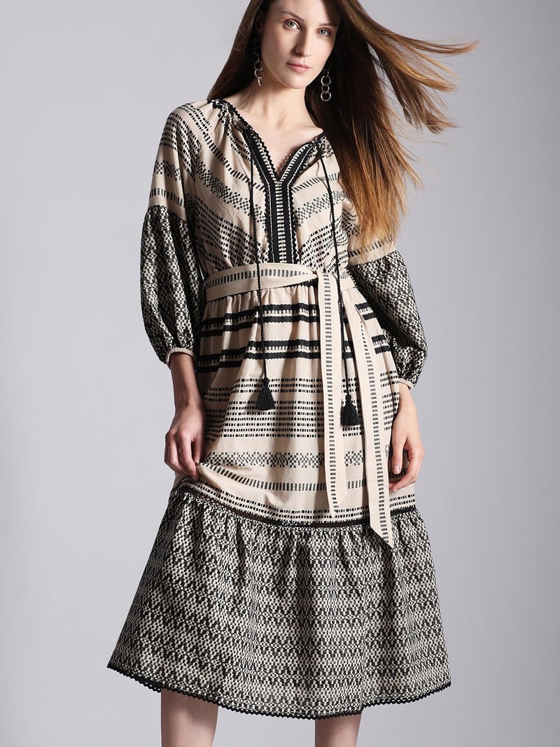 VERO MODA Women's Fit and Flare Beige Dress - Image 2