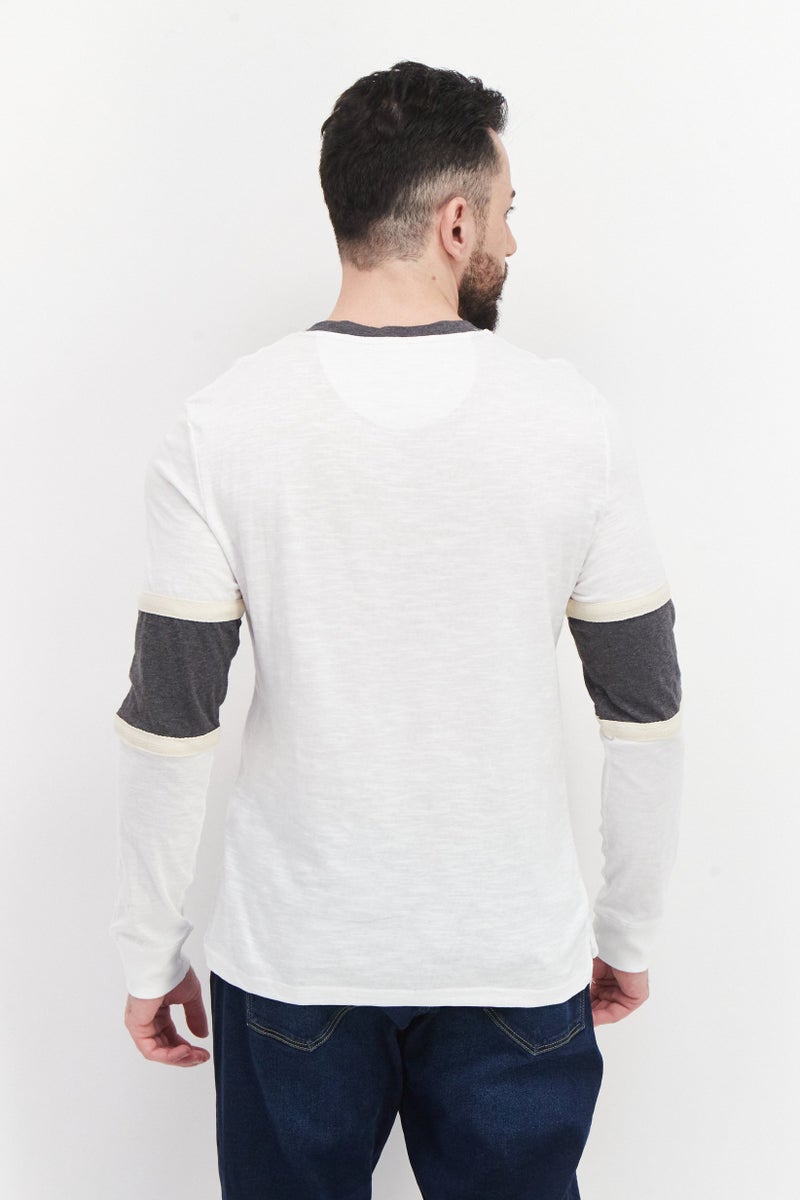 Sovereign Code تي شيرتات رجالية بأكمام طويلة وياقة دائرية، مخطط، أبيض - Image 2