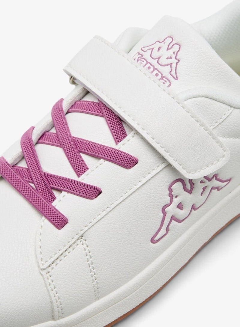 كابا حذاء رياضي للبنات بشعار بارز وإغلاق بشريط لاصق - Image 4