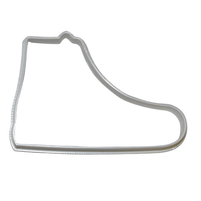 SHOES OUTLINE SNEAKERS SKATING SPORTS COOKIE CUTTER BAKING TOOL USA PR668