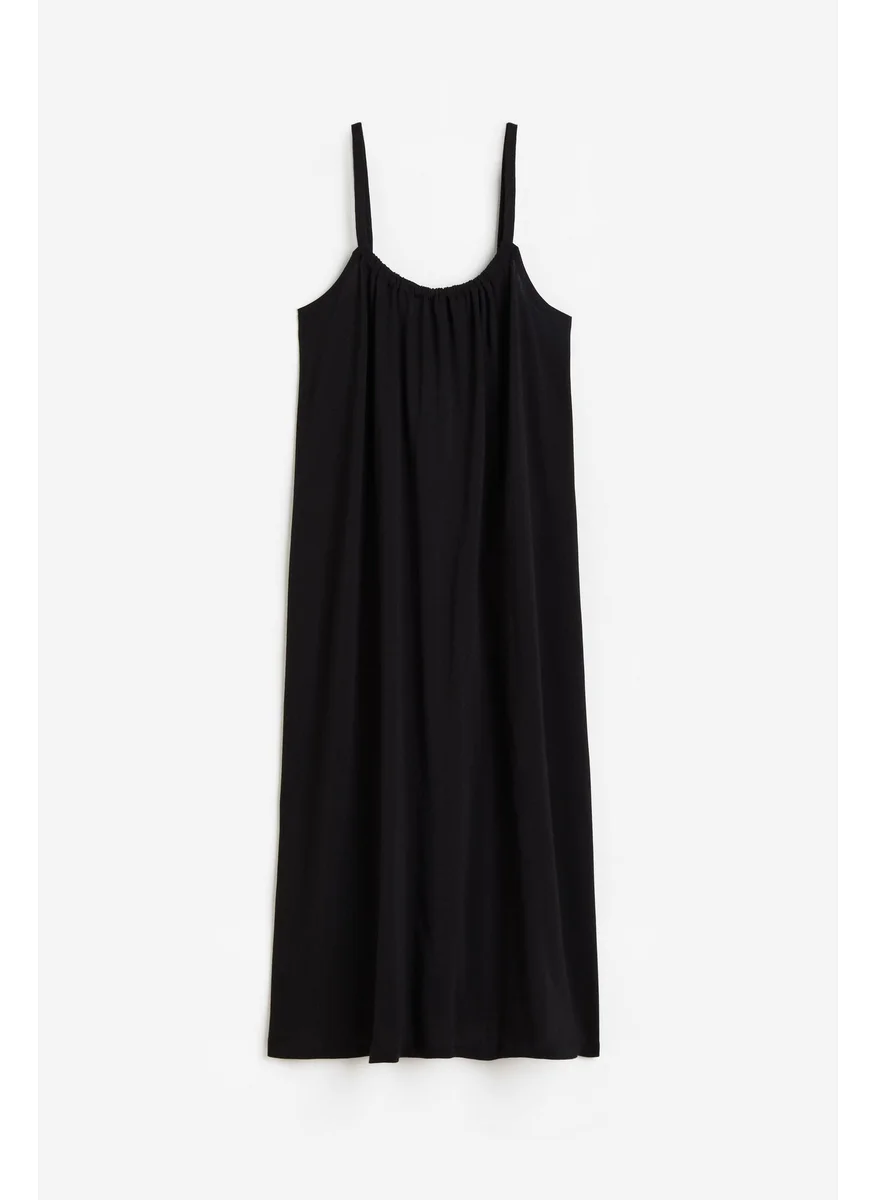 H&M Oversized Jersey Dress