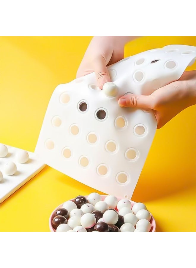 Generic - Flow Heart Stuffing Moon Cake Mold Silicone Round Spherical Ice Hockey Yogurt Frozen Milk Yellow Hawthorn Ball Ice Cube Ice Box 5g G-Color:35 Consecutive Heart Filling Molds - Image 1