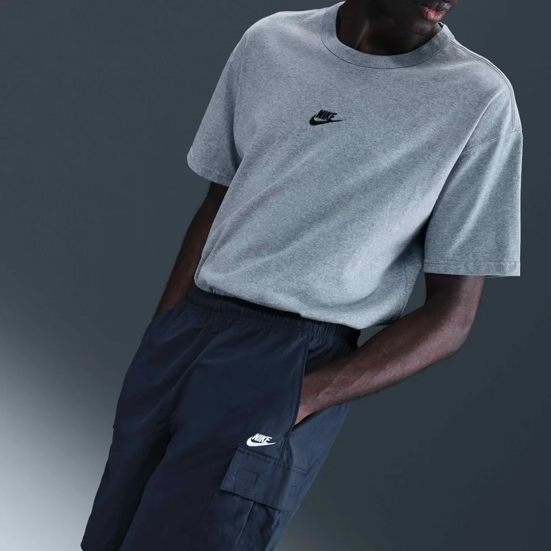 نايكي شورت سبورتسوير كلوب يوتيليتي للرجال