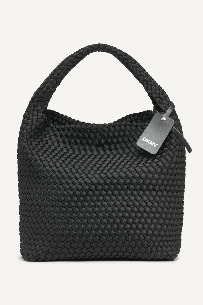 د ك ن ي GISELLE HOBO