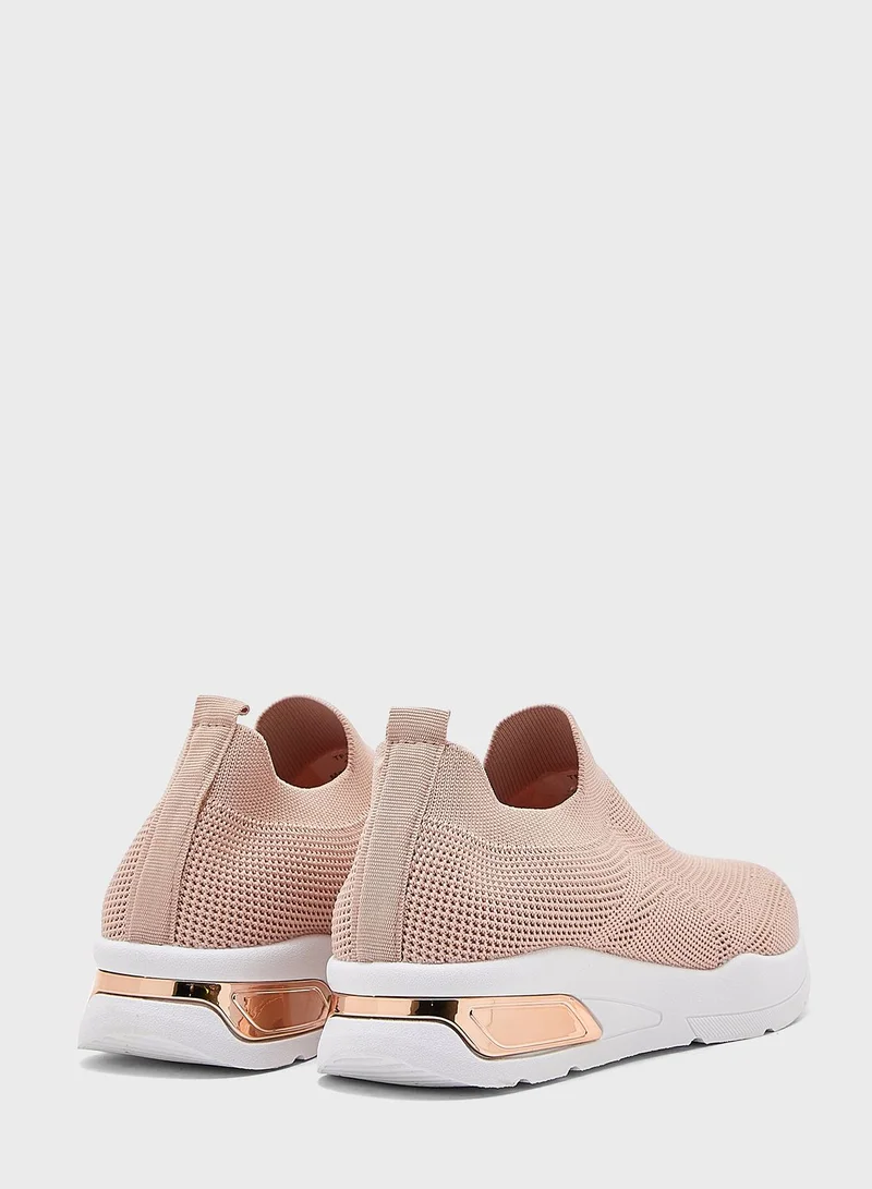 shoexpress Casual Slip Ons