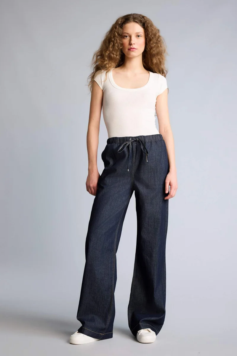 ديفاكتو Wide Leg Long Jeans