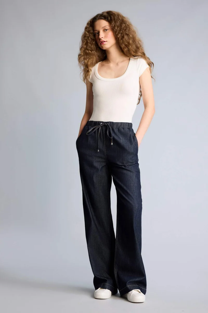 ديفاكتو Wide Leg Long Jeans