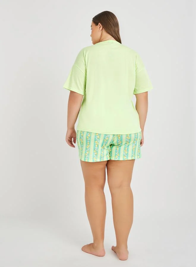 Styli Styli Plus Size Lemon Print Dropped Shoulder T-Shirt and Shorts Set