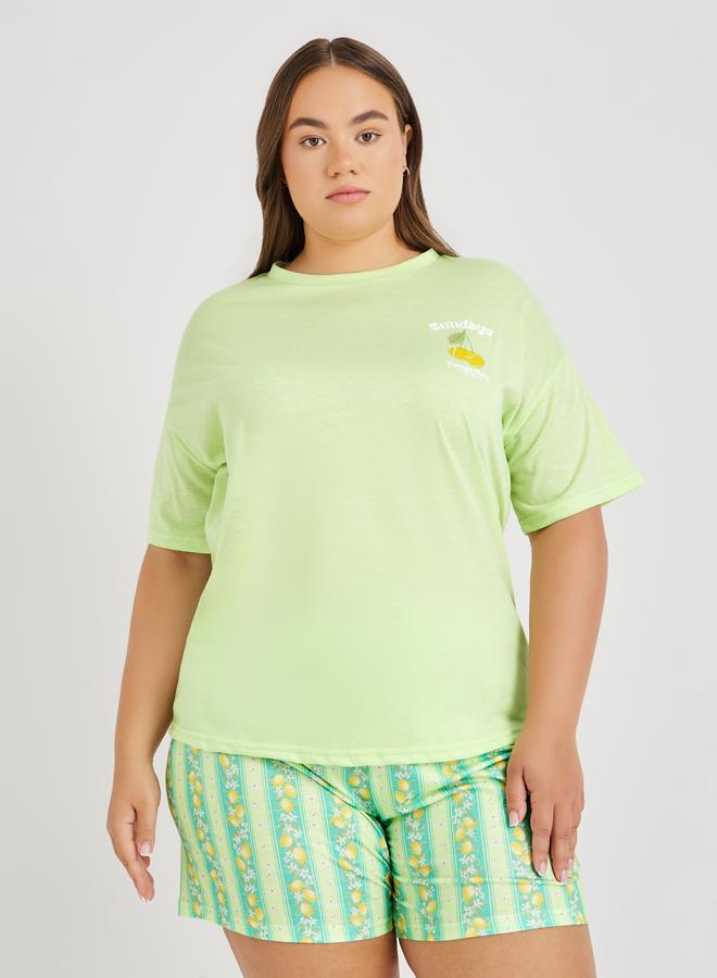 Styli Styli Plus Size Lemon Print Dropped Shoulder T-Shirt and Shorts Set  - Image 3