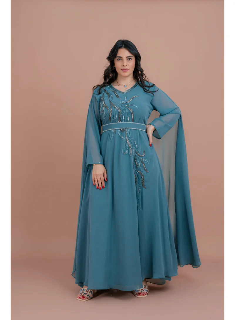 اكسا قفطان أنيق بحزام من قطعتين